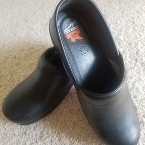 Dansko XP shoes